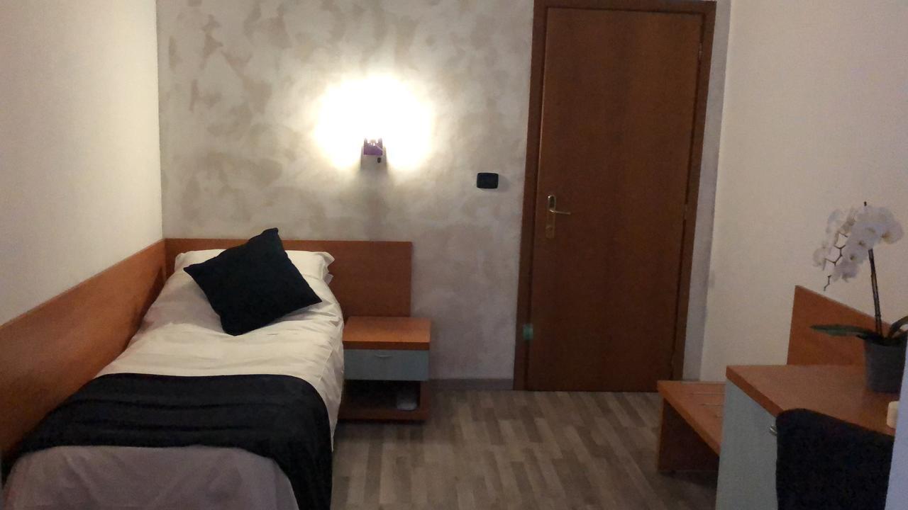 Aquam Albergo Acqui Terme Eksteriør billede